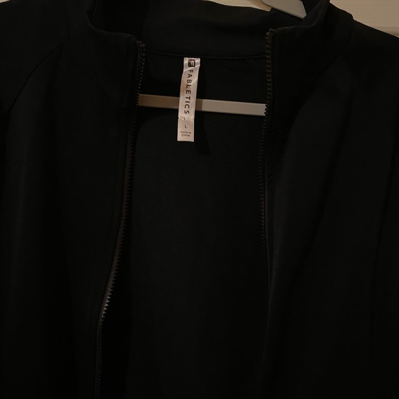 Fabletics jacket - Picture 3 of 3